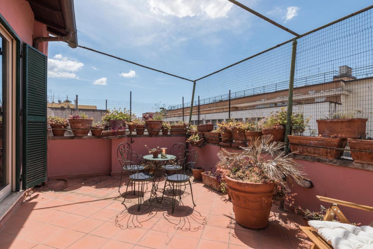 Colosseo Stylish Penthouse ローマ エクステリア 写真